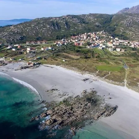 Holiday home Casa Caldebarcos, A 800 M De La Playa De Carnota Caldebarcos